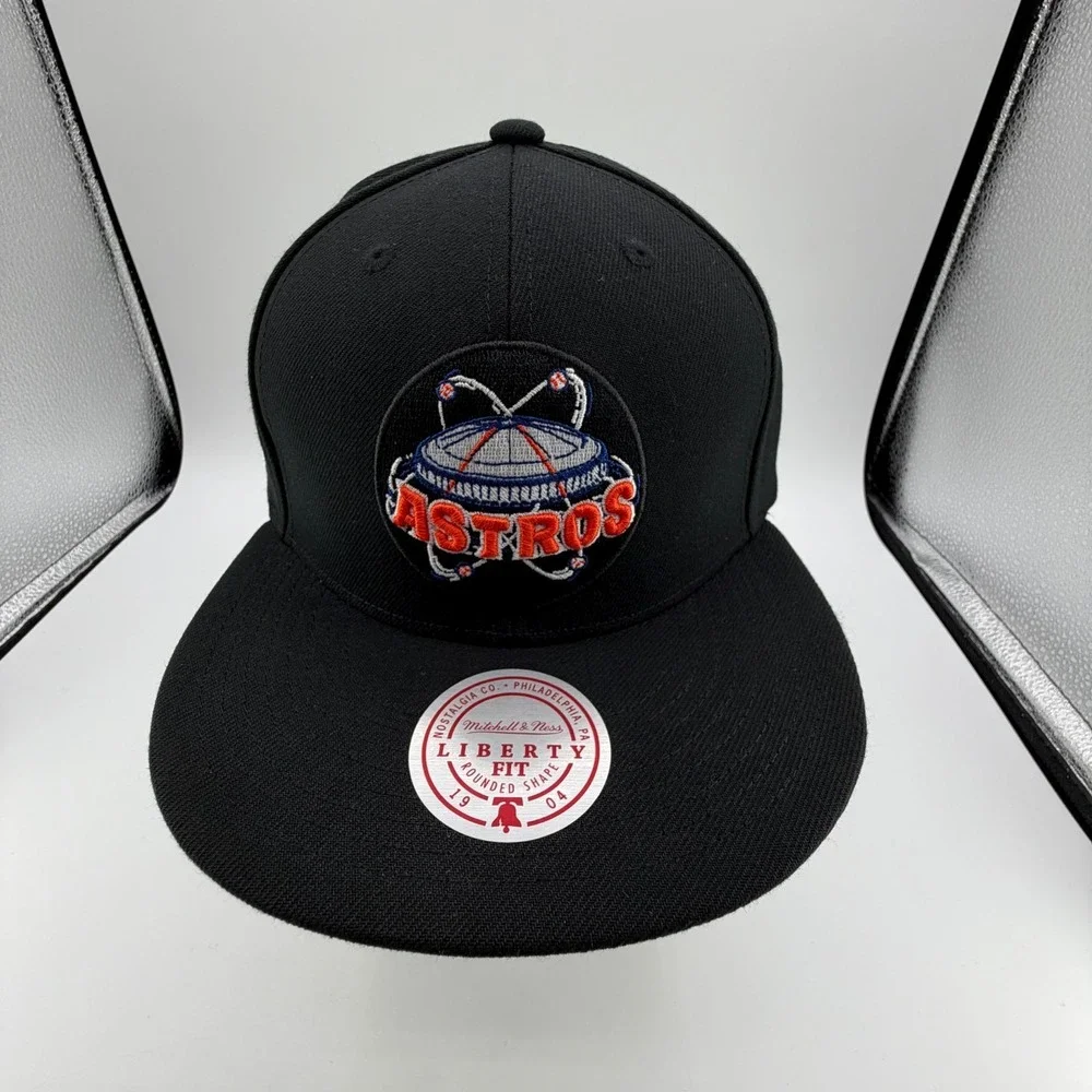 Houston Astros Mitchell & Ness Snapback Adjustable Hat Liberty Fit‎ Black NEW